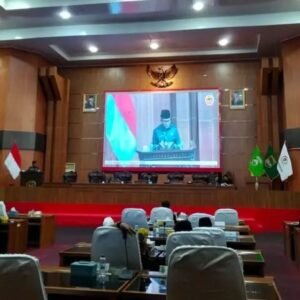 Rapat Paripurna DPRD Mura Mendengarkan Penyampaian Jawaban Eksekutif Terhadap Raperda Tentang Pertanggungjawaban APBD Kabupaten Musi Rawas TA 2025